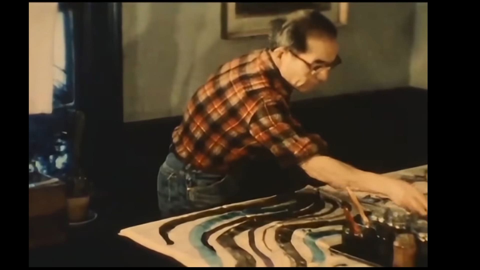 THE MANY COLORED PAPER