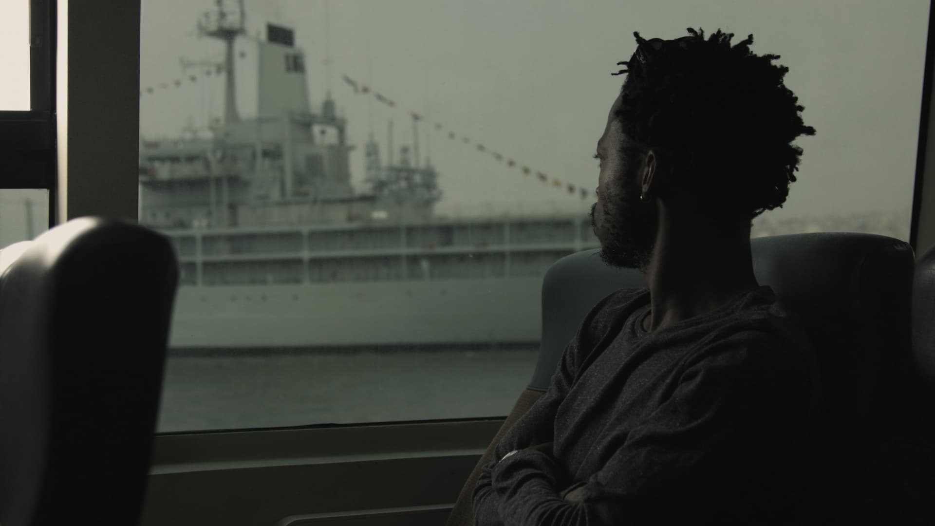 Nunca as minhas mãos ficam vazias