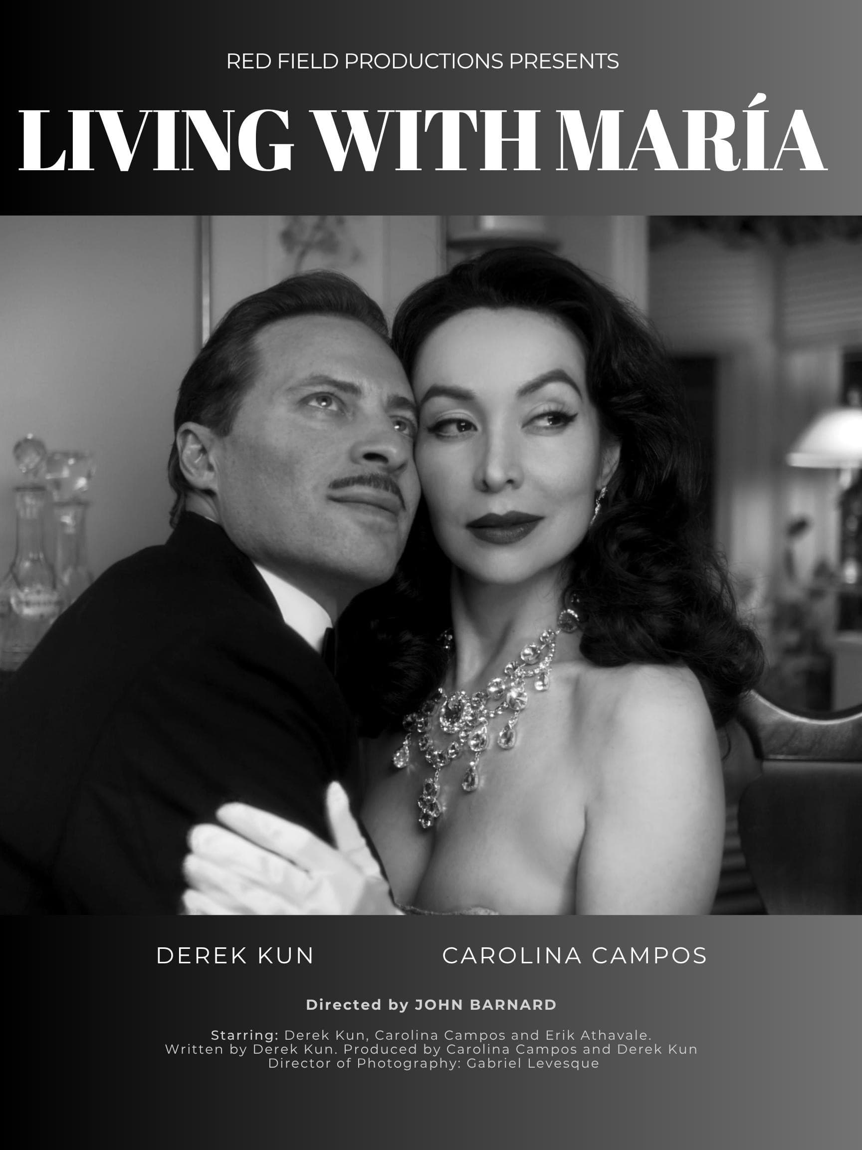 Living With María