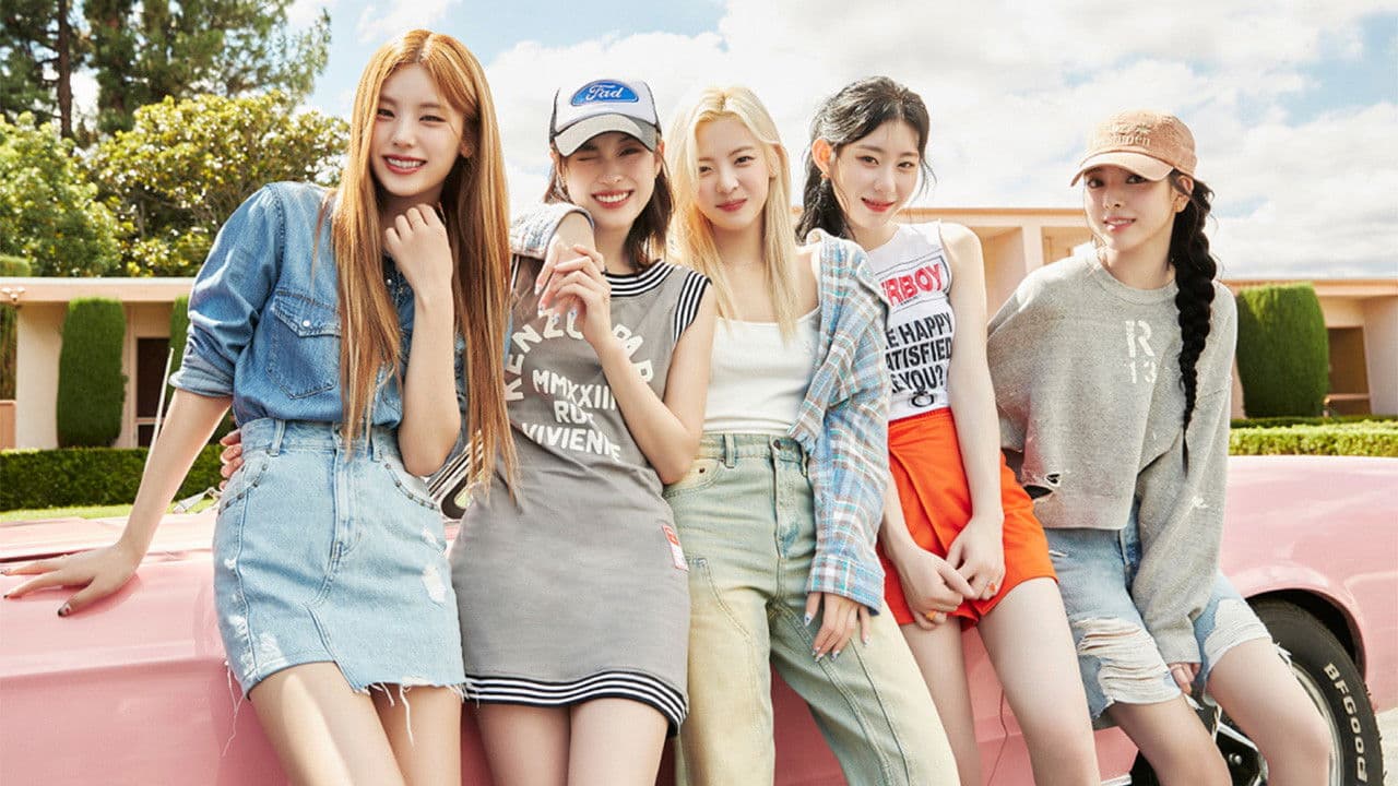 ITZY 2024 Season's Greetings [Best Friends Forever]