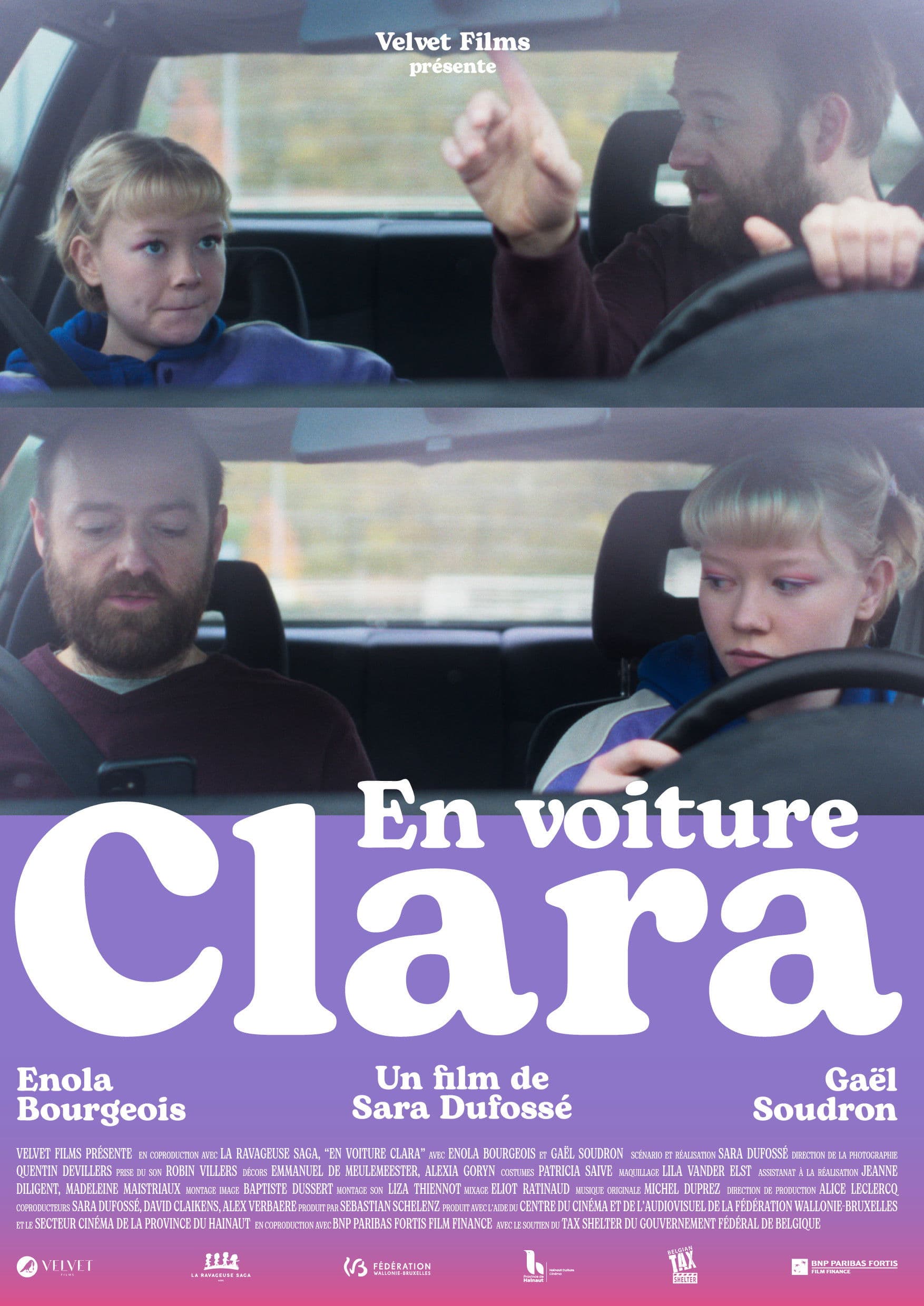En Voiture Clara