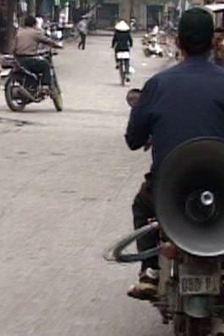 Thanh Công village, Thanh Công neighbourhood