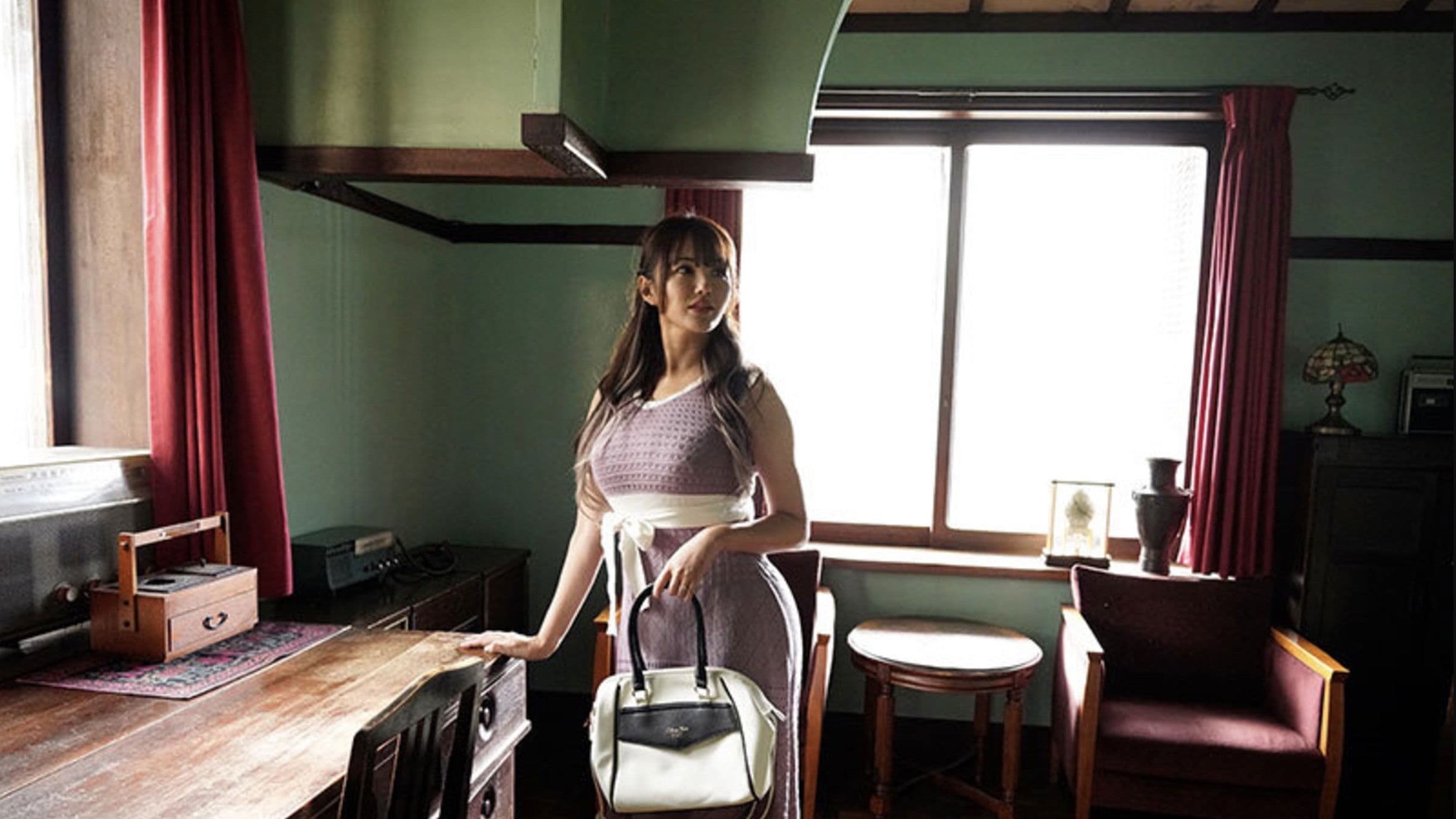 MEYD-891 空き家に住み着いた絶倫男との,ベロキスSEXに,ドハマりする人妻。天海つばさ