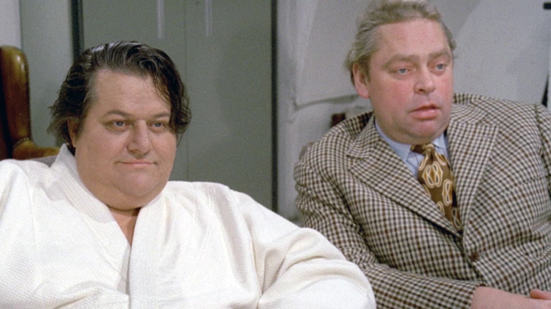 How to Behave in a Fourposter Bed