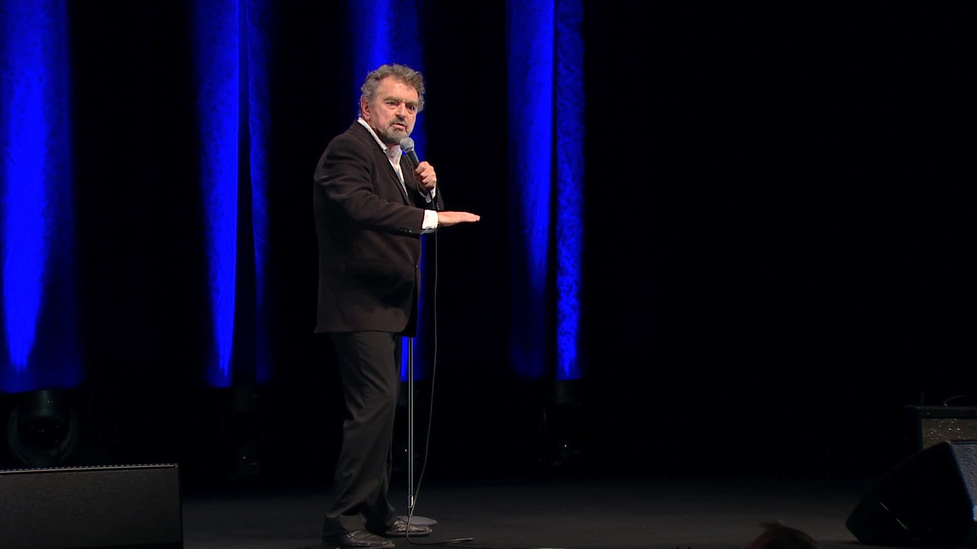 Erik Clausen - Fra den ene hjernehalvdel til den anden