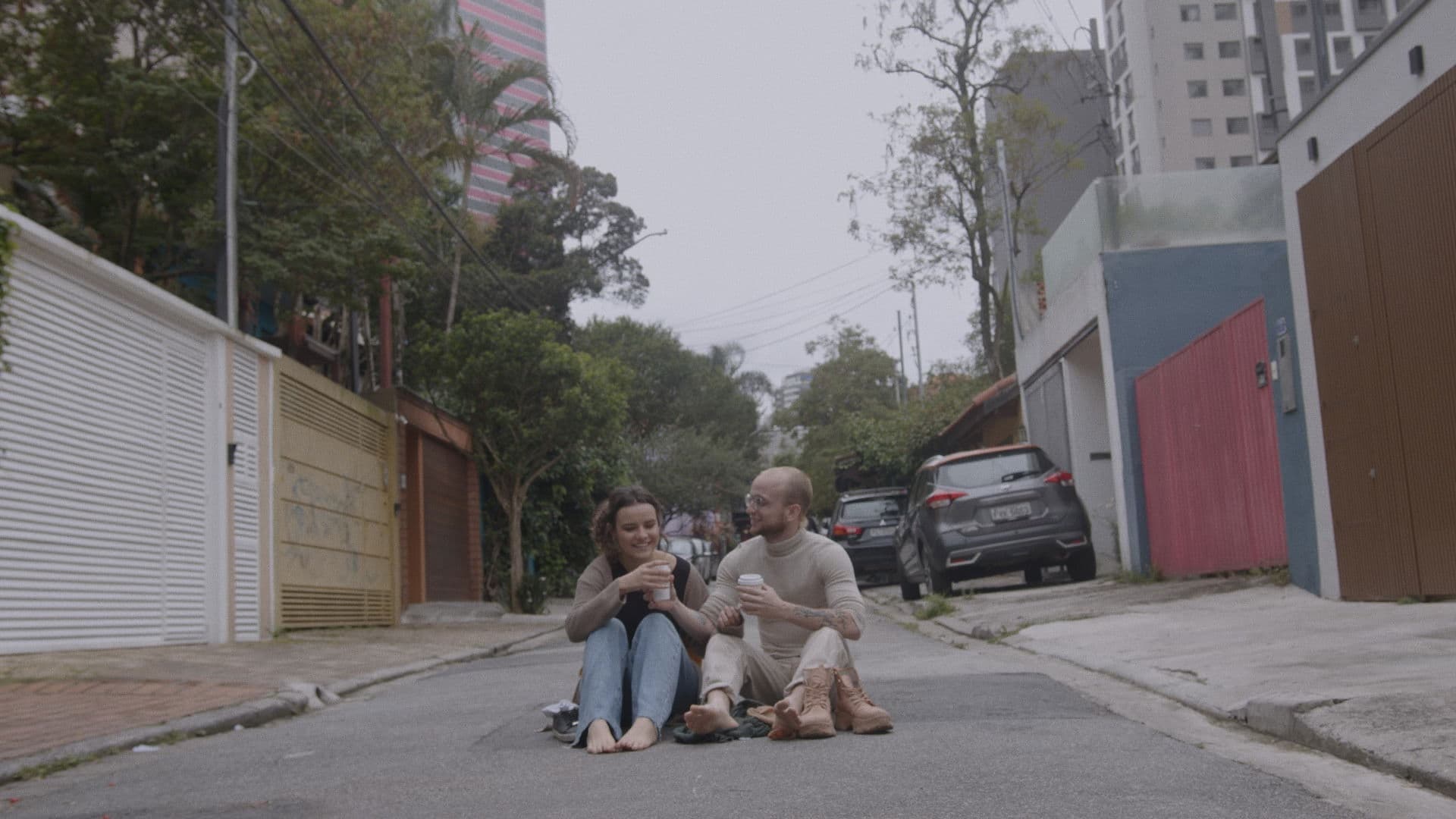 Saudade de ver o céu quando olho para cima