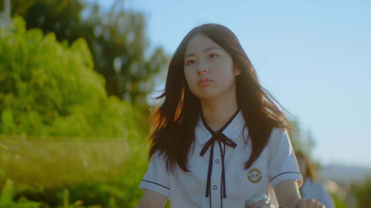 A Girl Who is Afraid of Turning to Stone