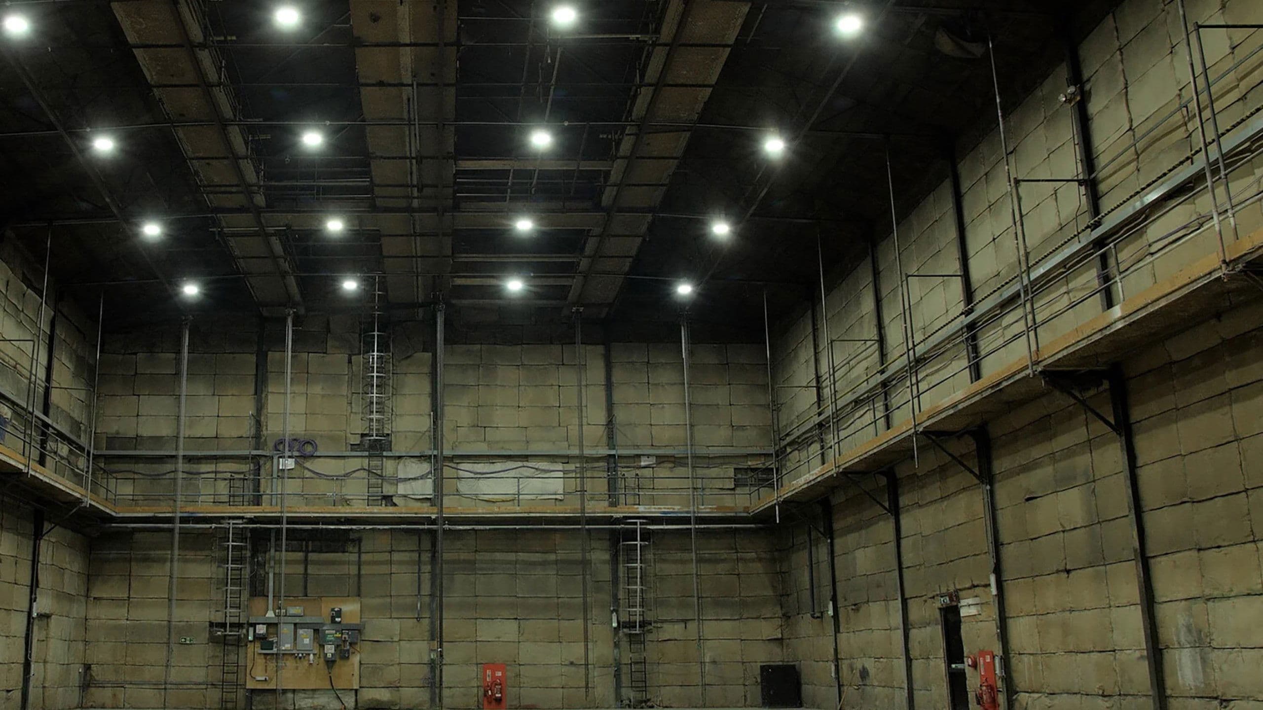 Quiet on Set: The Class Division in the Film Industry?