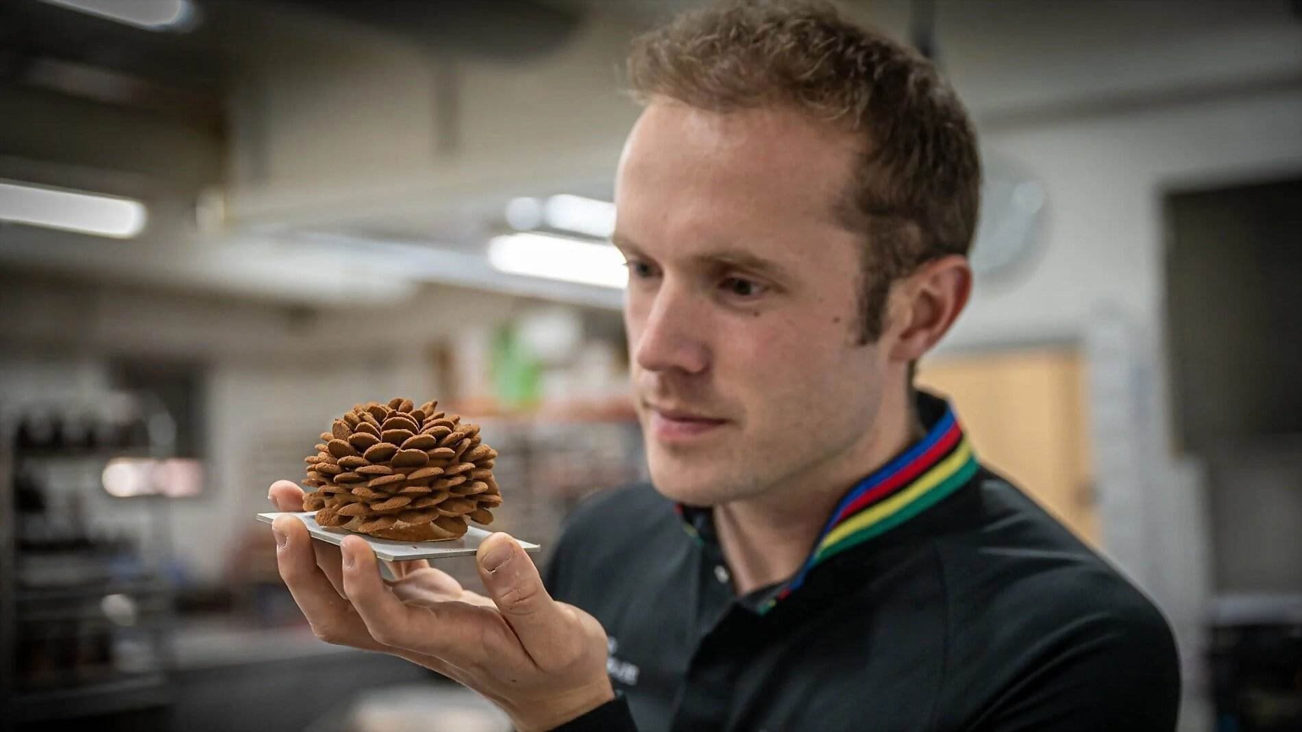 Lluc, una crònica de la pastisseria