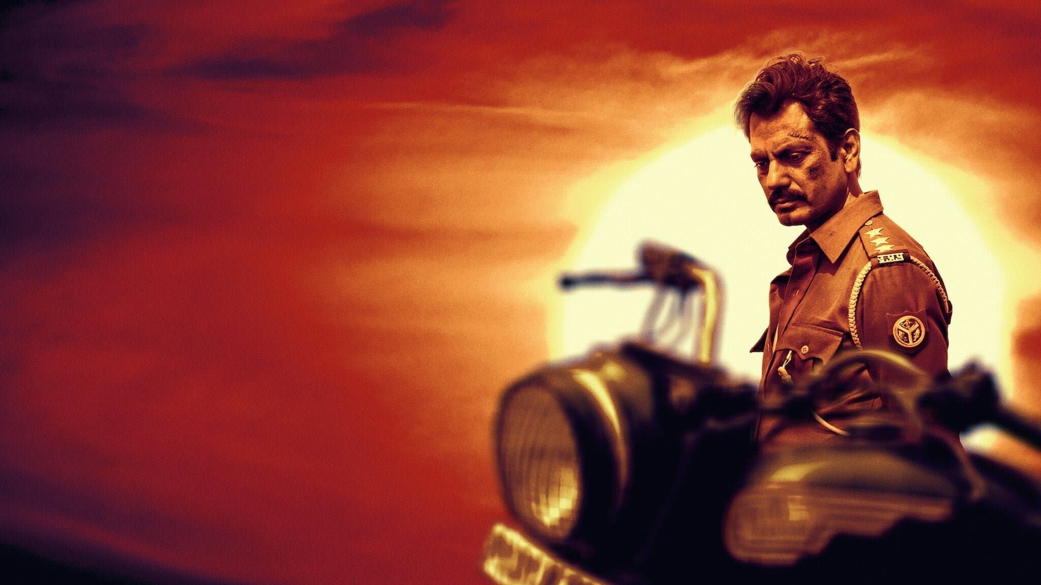 Raat Akeli Hai Collection