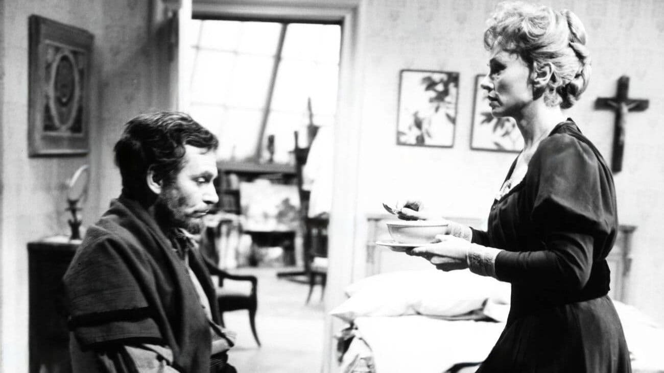 The Moon and Sixpence