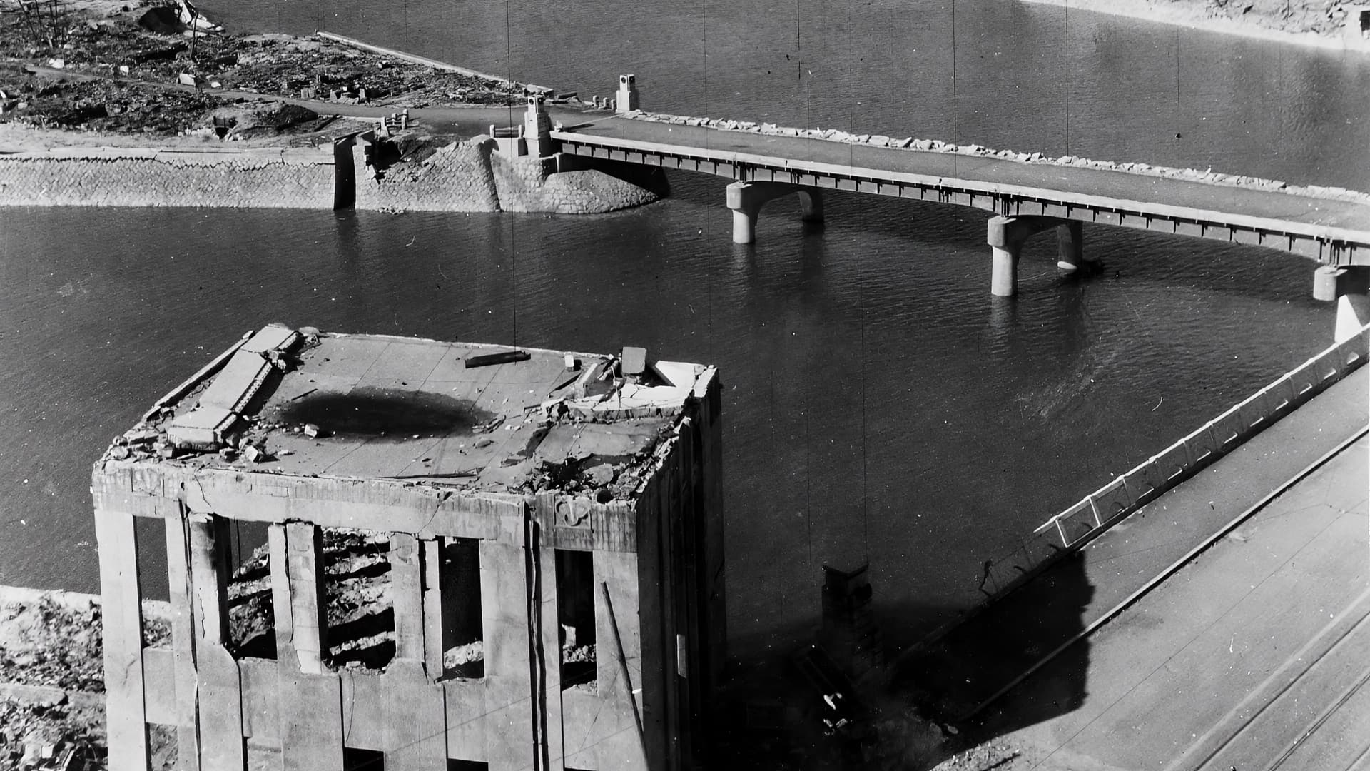 Under the Cloud of Hiroshima