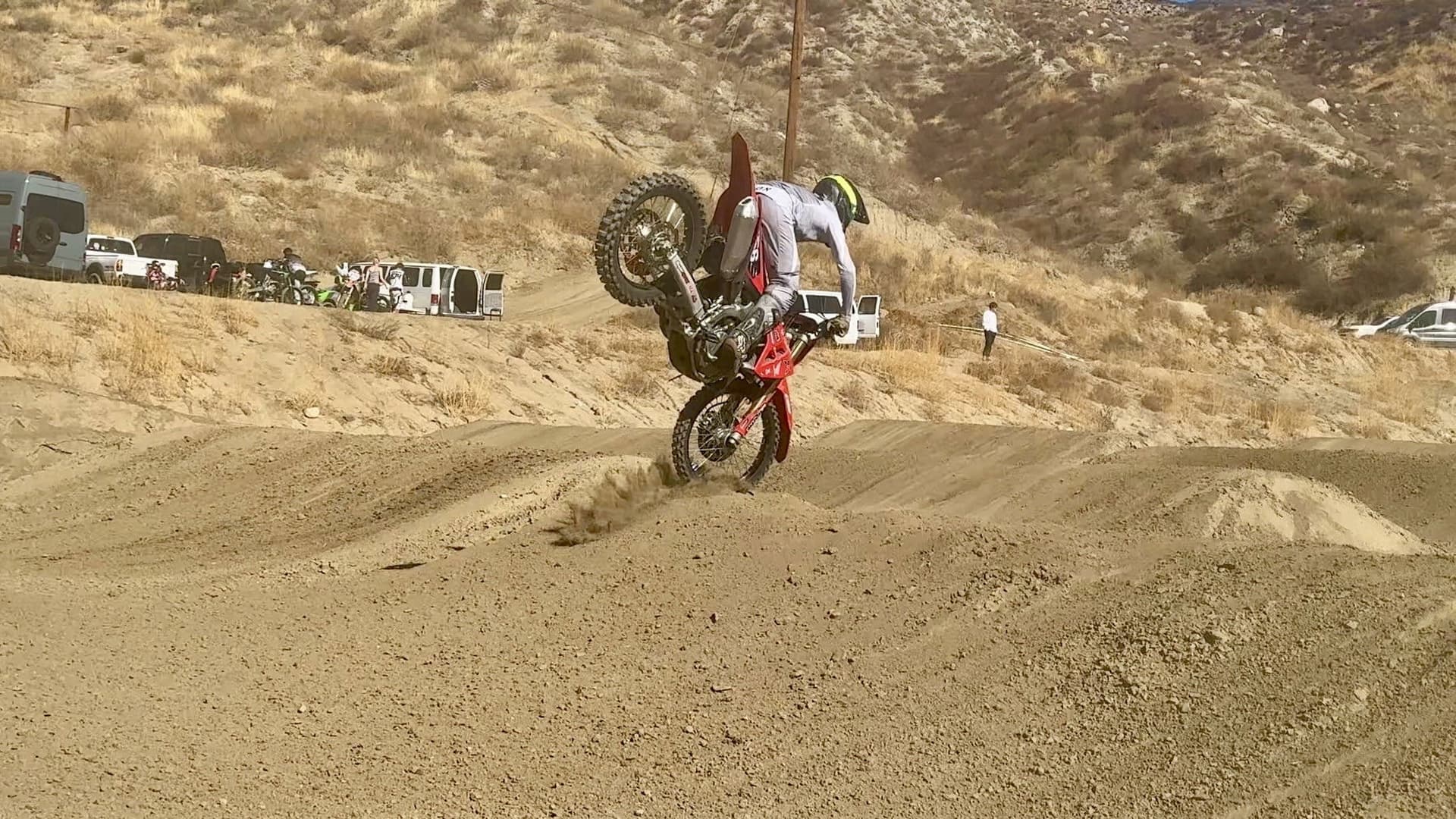 Big Crash Before Glendale! - Baz in SoCal