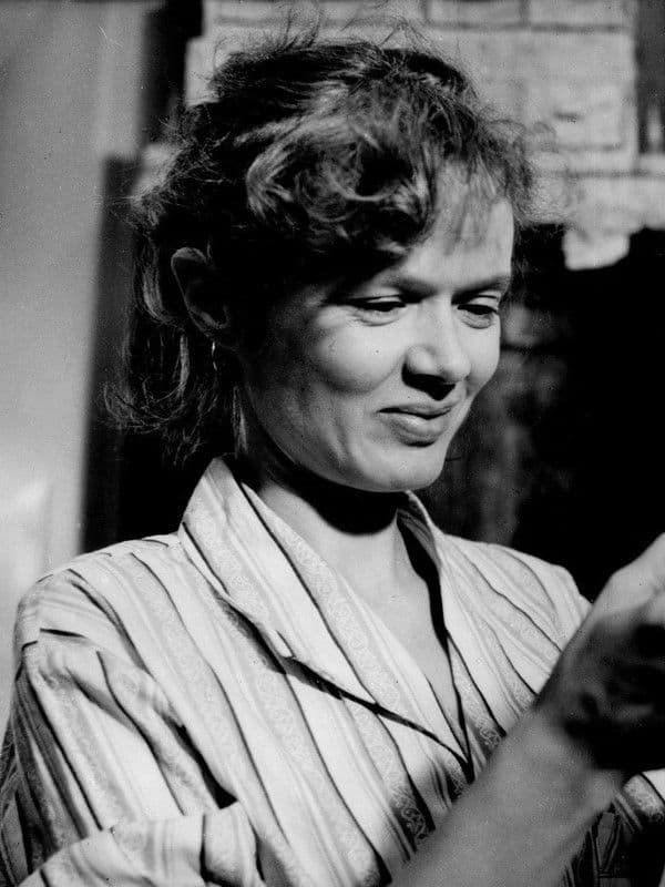 Dreams Between Parades