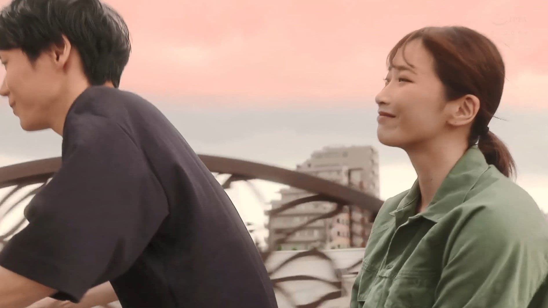 ボーイッシュな隠れ巨乳の女友達を異性として意識してしまった僕。 美園和花