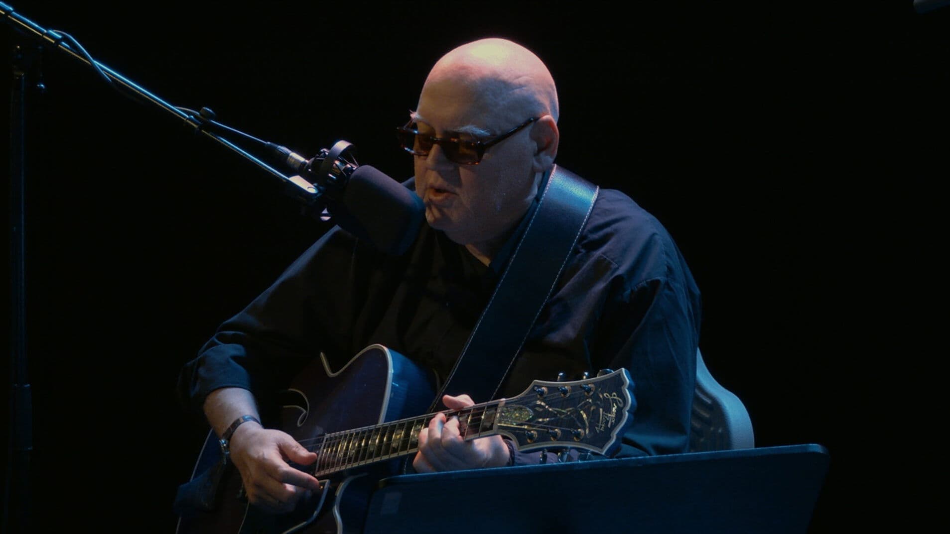 Karl Ratzer – In Search Of The Ghost