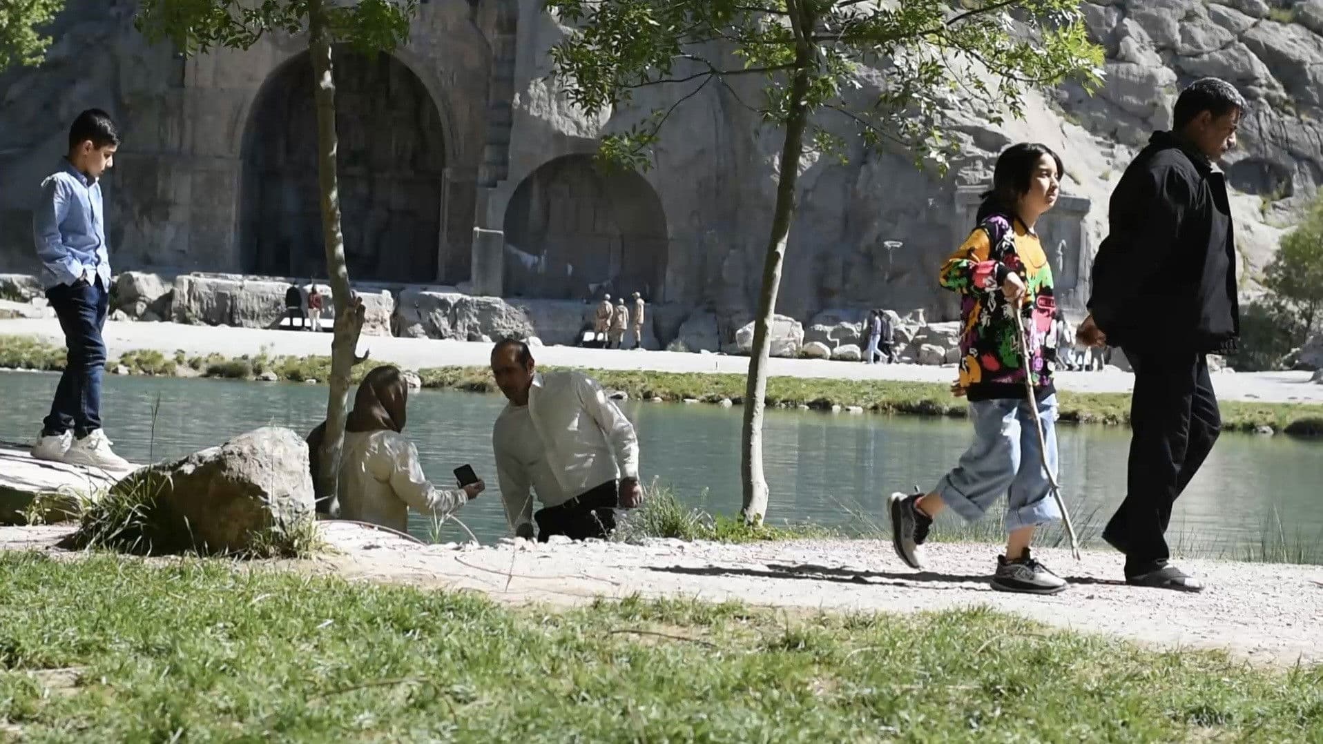 The Sound of Water Footsteps