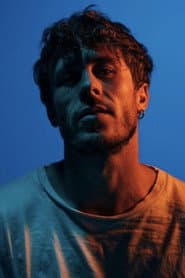 Luc Knowles