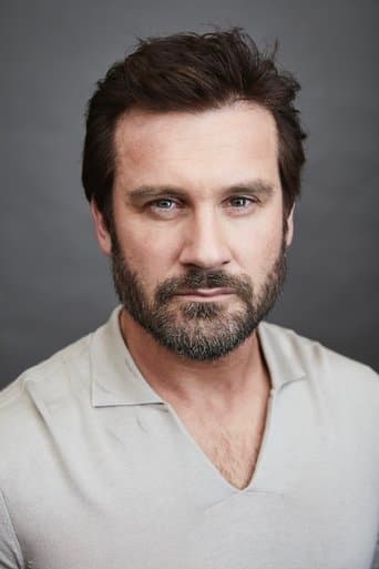 Clive Standen