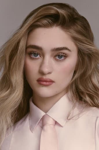 Lizzy Greene