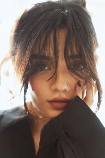 Romaisa Khan