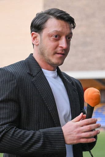 Mesut Özil