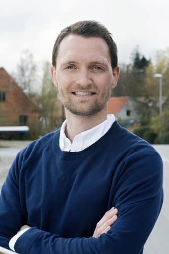 Kenneth Hansen
