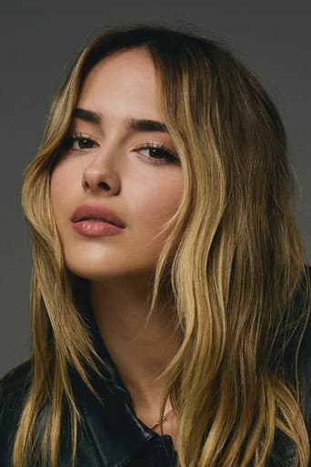 Julia Butters