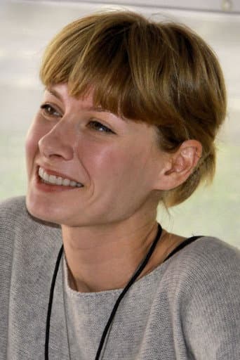 Hope Larson profile photo