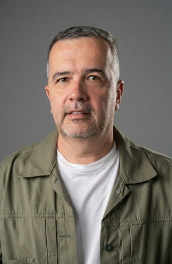 Simon Wood profile photo