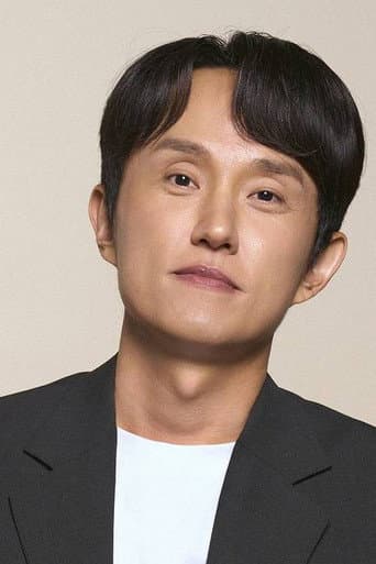 Cho Young-min profile photo