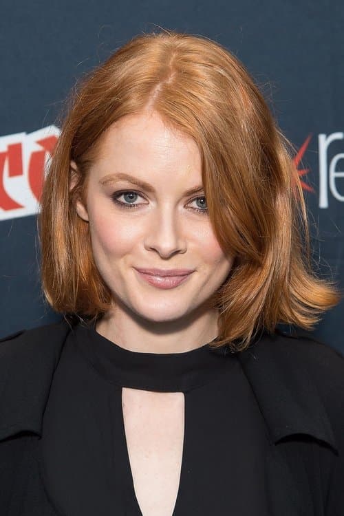 Emily Beecham profile photo