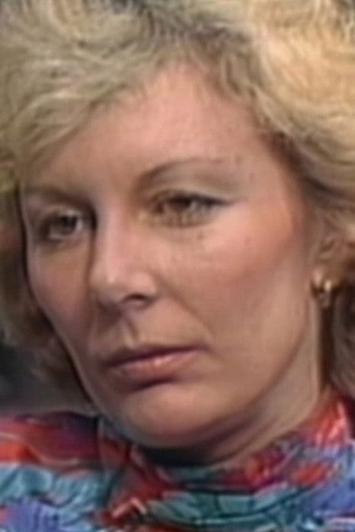 Kee MacFarlane profile photo