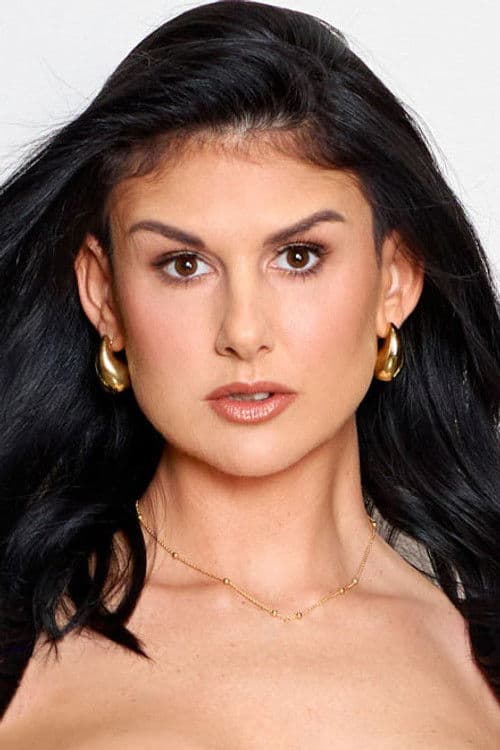 Sienna Rae profile photo