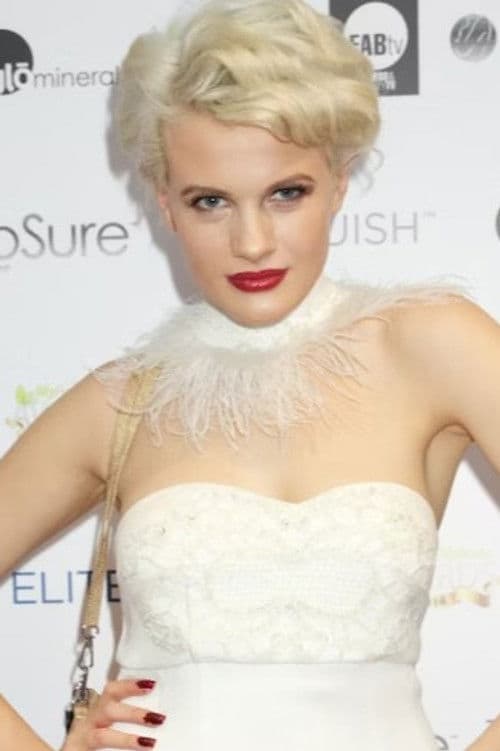 Chloe-Jasmine Whichello profile photo