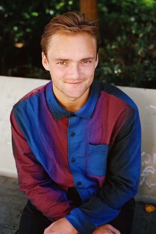 Cyrus Bennett profile photo