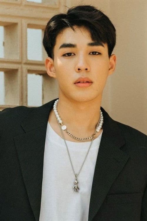 Woraphon Charoensuk profile photo