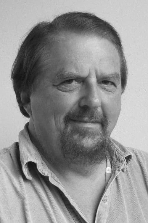 Gwynne Dyer profile photo