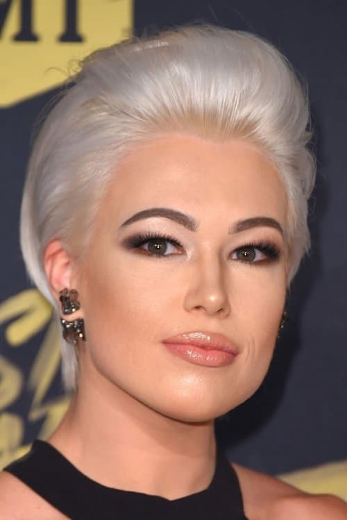 Ashlee Hewitt profile photo