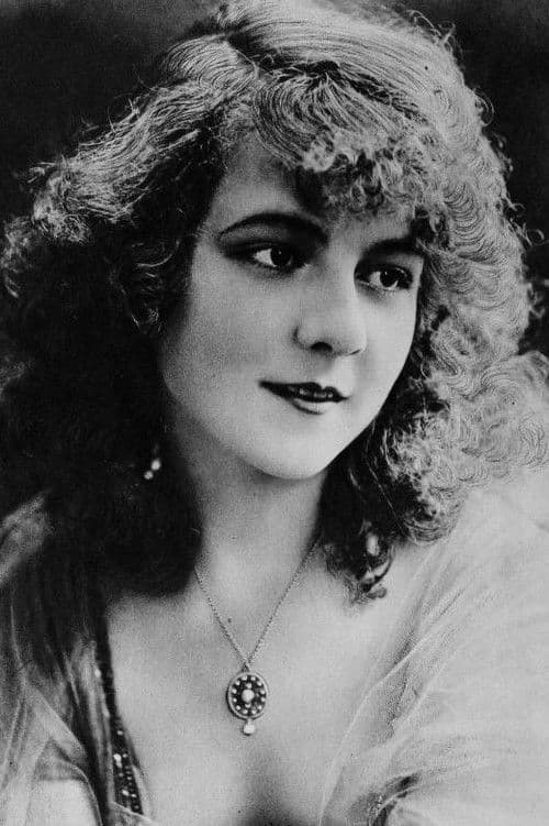 Pauline Curley profile photo