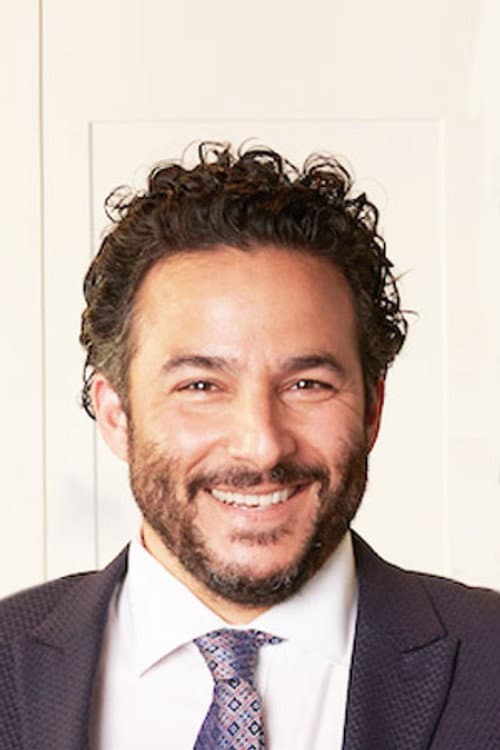 Ennis Esmer profile photo