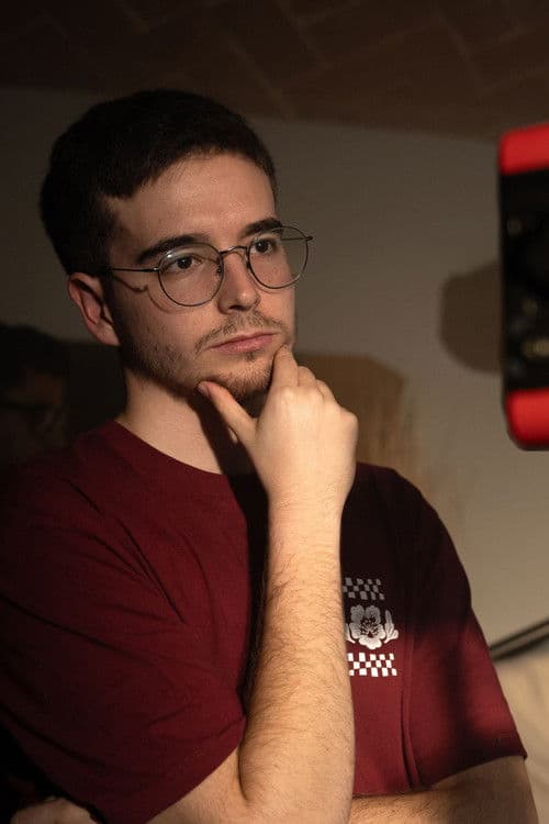 Roger Bach profile photo