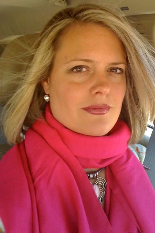 Elizabeth Cox profile photo