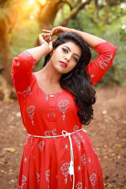 Madhuri Pawar profile photo