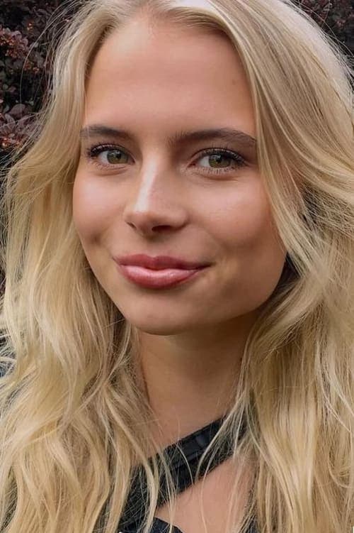 Karoline Hamm profile photo