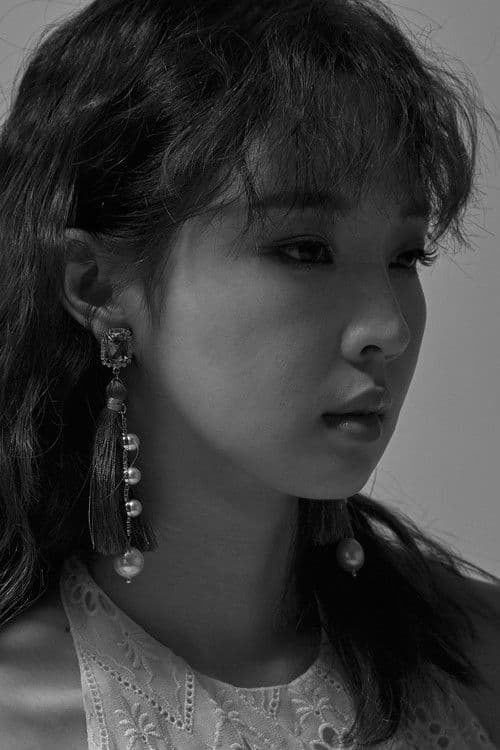 Jeon Ji-yoon profile photo