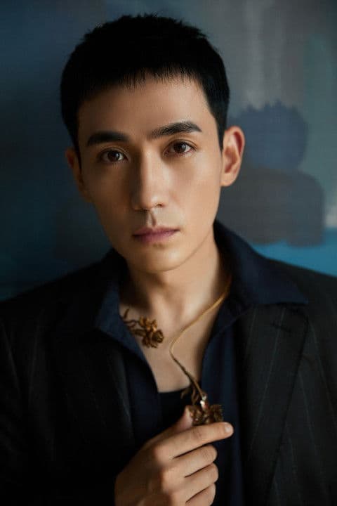 Zhu Yilong profile photo