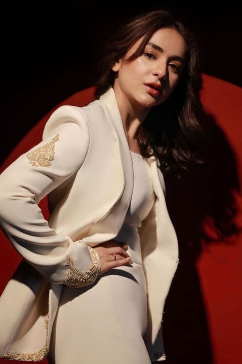 Yumna Zaidi profile photo