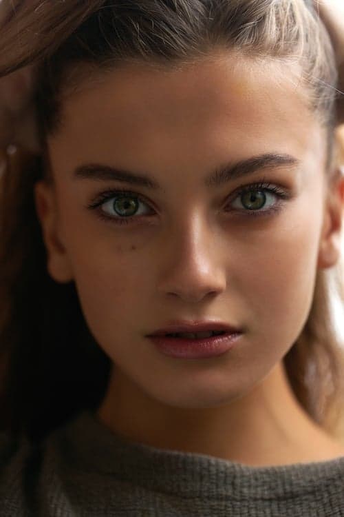 Zoë Pastelle Holthuizen profile photo