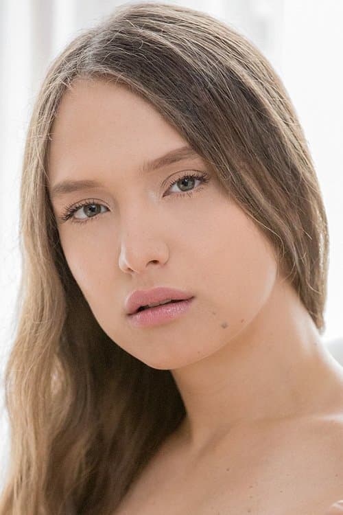 Izzy Lush profile photo